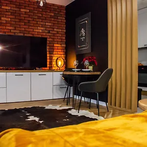 Apartamentysnu, Wola Premium I Z Parkingiem Warszawa